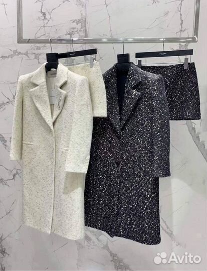 Костюм Valentino