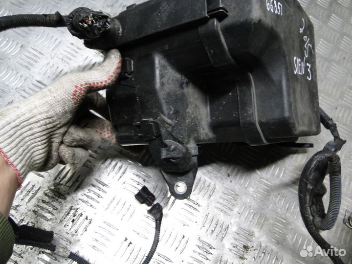 Блок предохранителей Toyota Sienna 3 2012 3.5