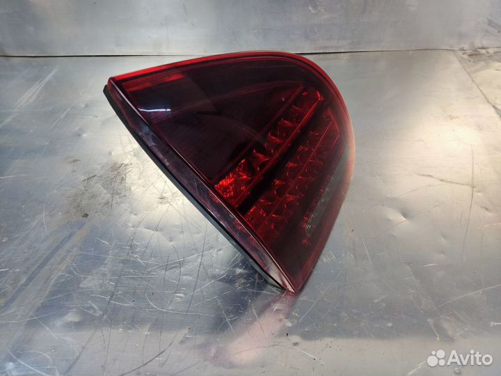 Фонарь задний внутренний левый Porsche Cayenne GTS