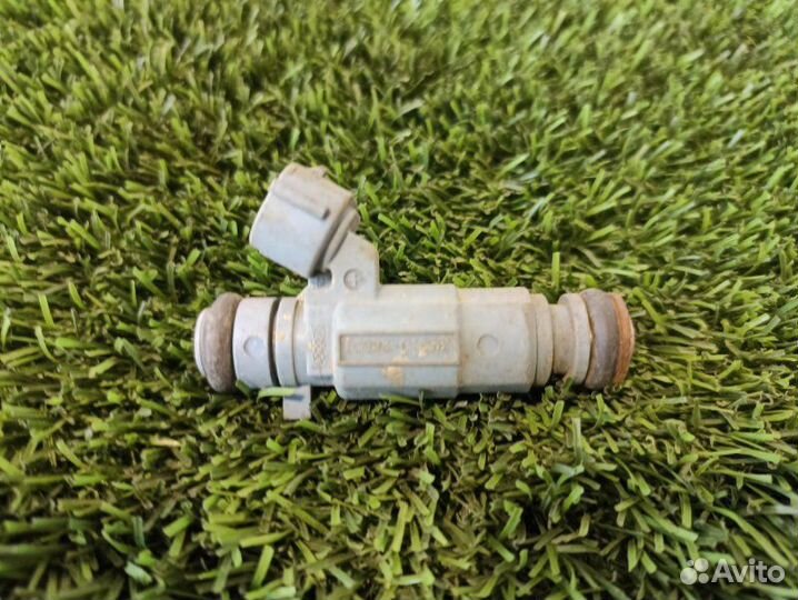 Форсунка топливная Hyundai Solaris RB G4FC