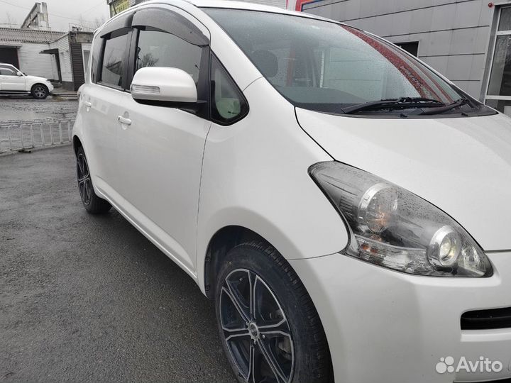 Toyota Ractis 1.5 CVT, 2009, 106 000 км