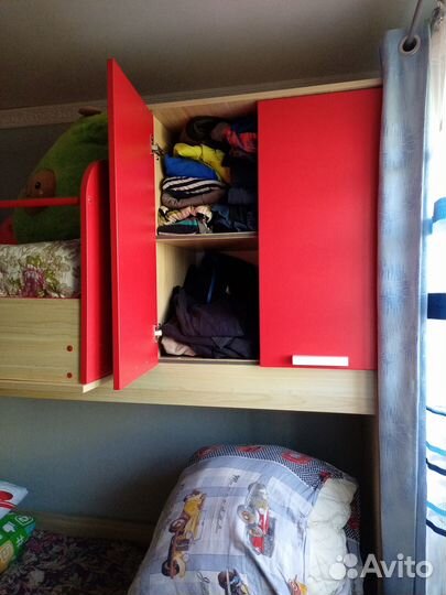 Детская кровать двухярусная