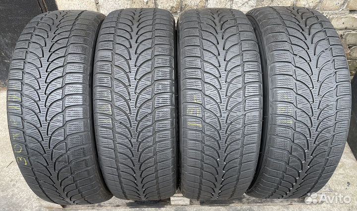 Bridgestone Blizzak LM-80 Evo 235/55 R19