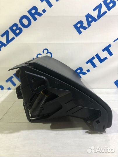 Бардачок KIA ceed JD 1.4 мт универсал