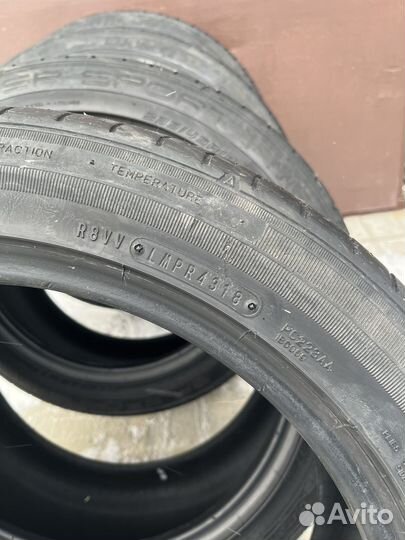 Dunlop SP Sport FM800 235/45 R18