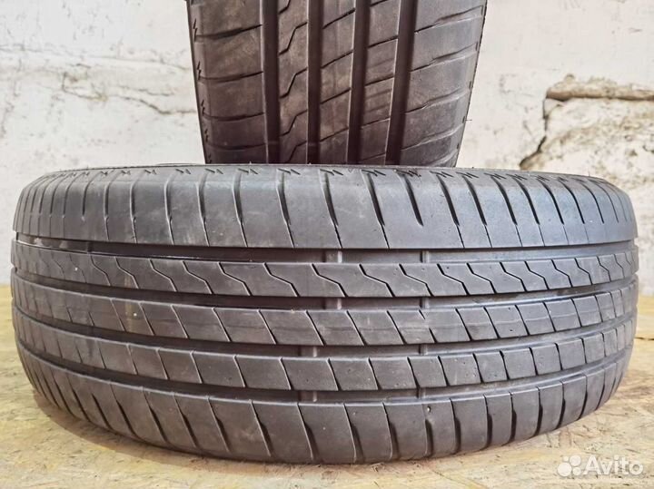 Firestone Roadhawk 215/60 R17 96H