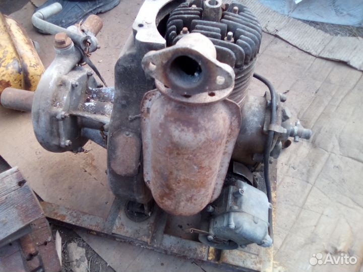 Насос бензиновый