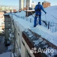 Сброс снега с крыш