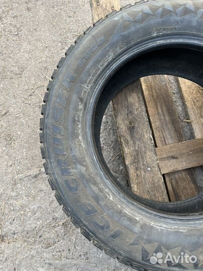 Bridgestone Ice Cruiser 5000 205/65 R15