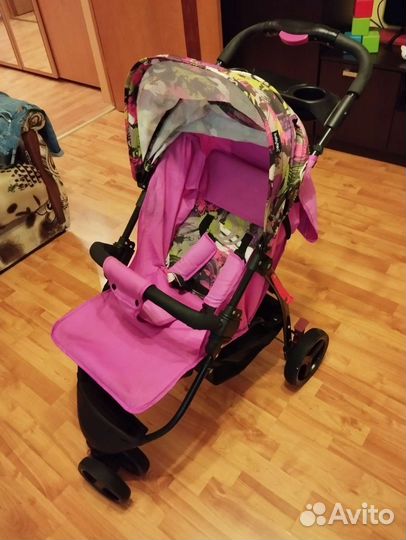 Прогулочная коляска