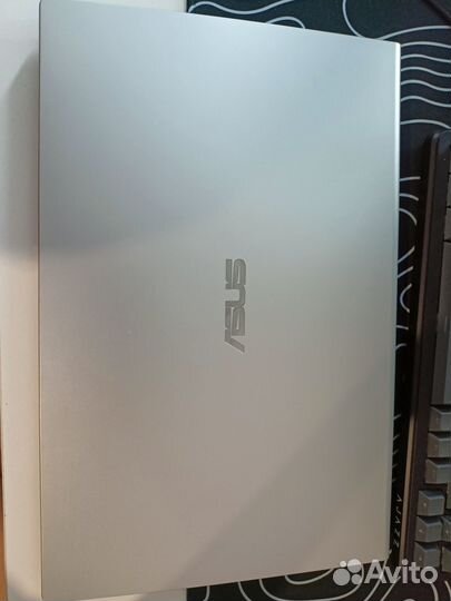 Ноутбук Asus