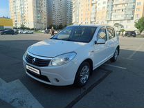 Renault Sandero 1.6 AT, 2011, 118 500 км, с пробегом, цена 645 000 руб.