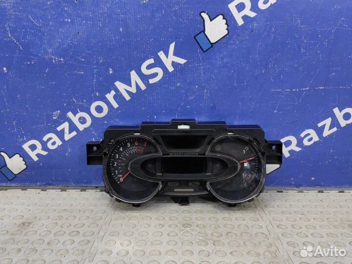 Панель приборов Renault Kaptur