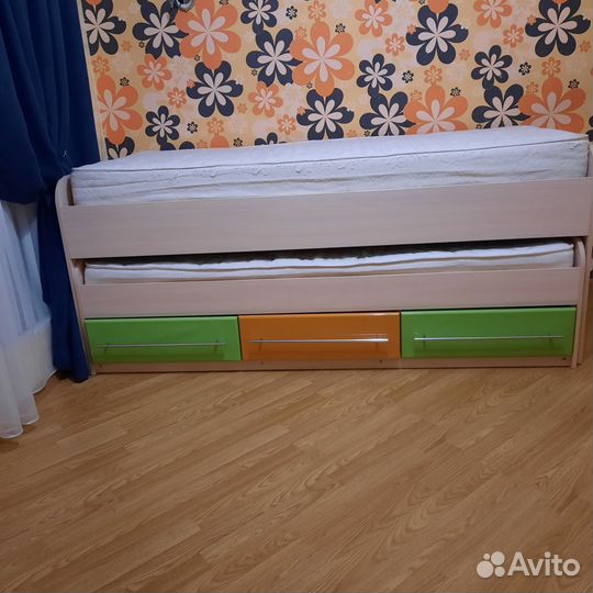 Мебель в детскую для подростков бу