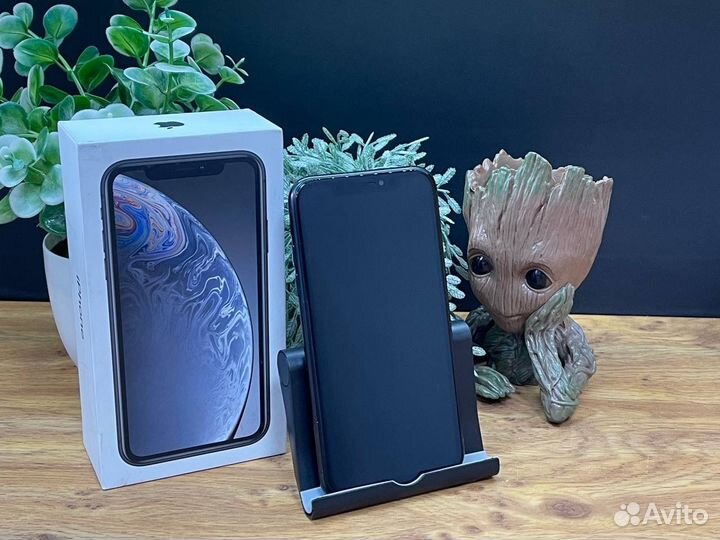 iPhone Xr, 64 ГБ