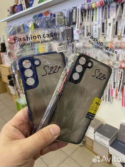Чехлы, стекла Samsung Galaxy S22 Plus на бульваре)