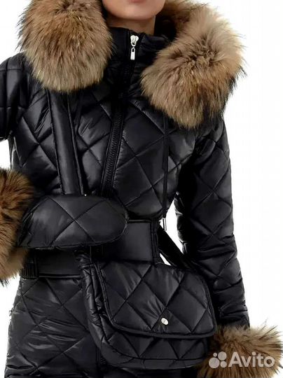 Костюм для сноуборда. Горнолыжный комбинезон