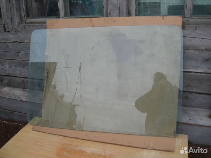 Стекло закаленное