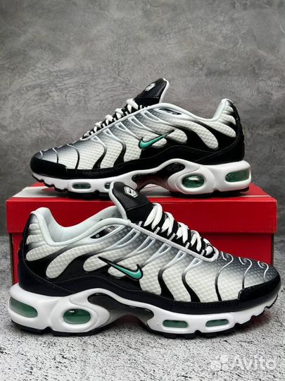 Кроссовки Nike air max tn plus