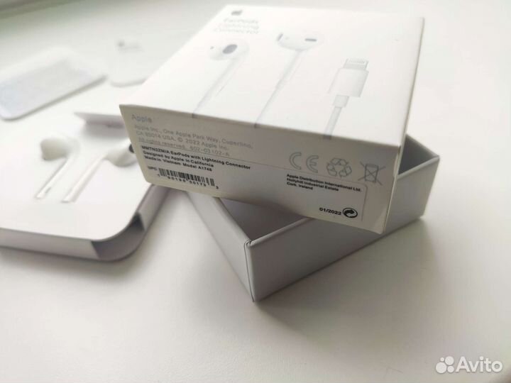 Наушники apple earpods lightning новые