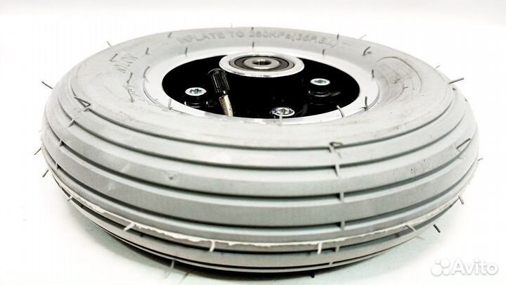 Колесо пневматическое с металлическим диском, пара