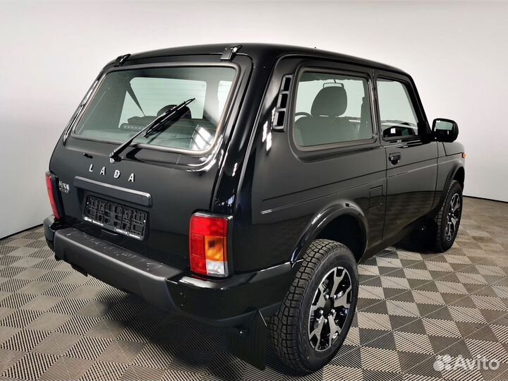 ВАЗ Niva Legend 1.7 МТ, 2023