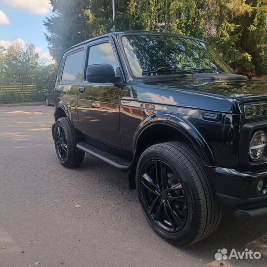 LADA 4x4 (Нива) 1.7 МТ, 2021, 10 000 км