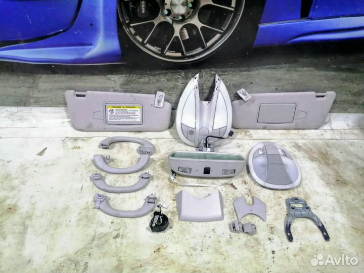 Элементы салона (плафоны, козырьки, ручки, зеркало