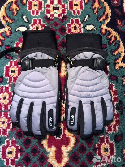 Перчатки Salomon