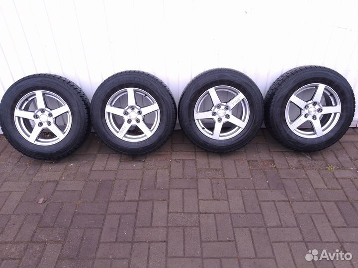 Зимние колеса 205/70/15