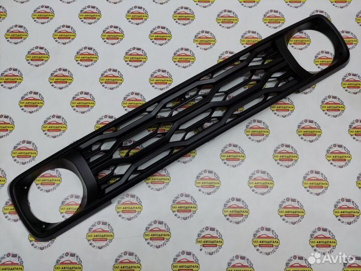 Решетка радиатора Нива Урбан 