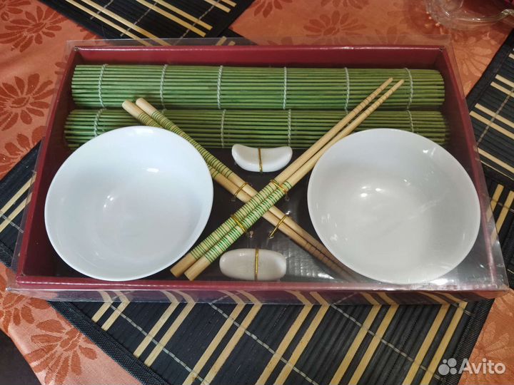 Набор посуды для суши