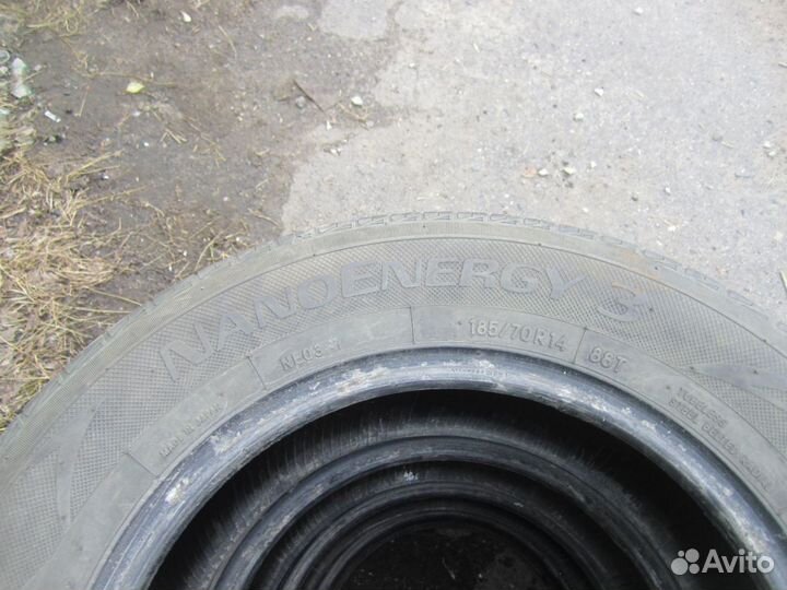 Toyo NanoEnergy 3 185/70 R14