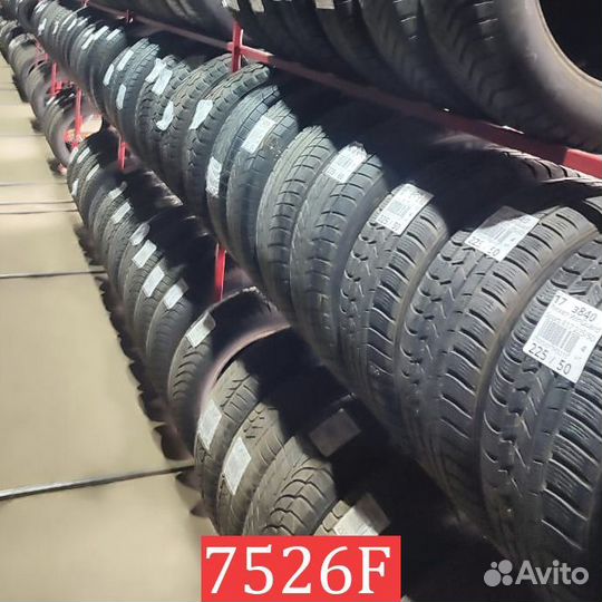 Kumho Crugen Premium KL33 225/60 R17 99L