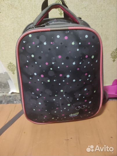 Школьный рюкзак