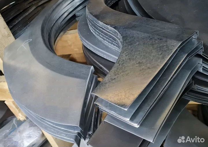 Арка задняя правая Renault Scenic 2