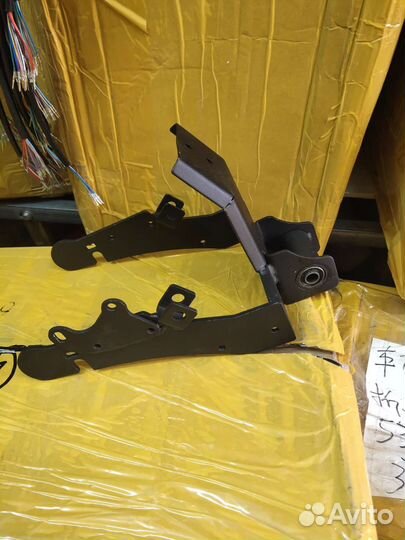 Задняя вилка на Kugoo M5