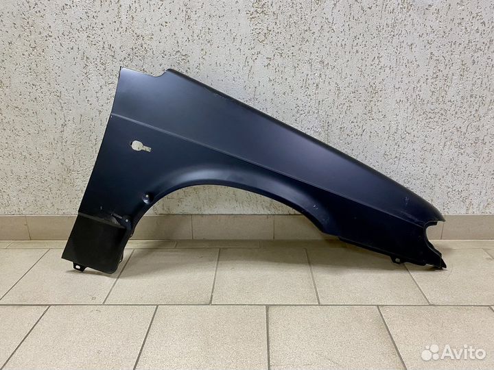 Крыло правое на Ваз 2114