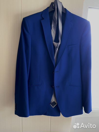 Мужской костюм