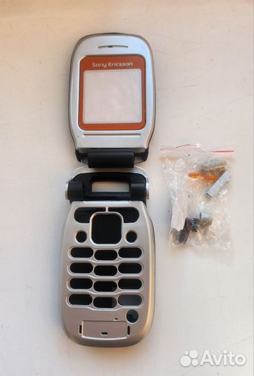 Корпус Sony Ericsson Z200