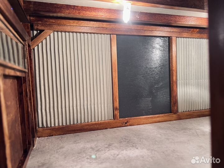 Гараж диорама для масштабных моделей CMC 1:18