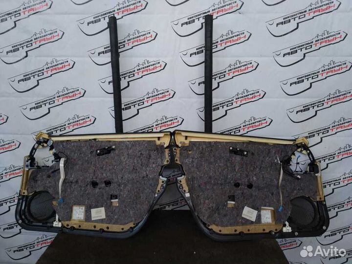 Обшивка двери mercedes E-class S211 передняя задня