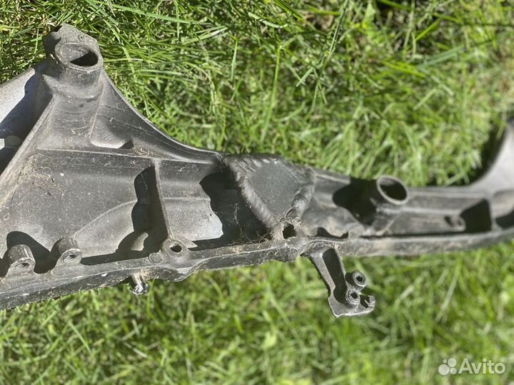 Подрамник honda cbr 600 rr