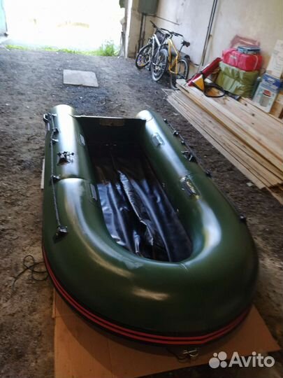 Надувная лодка