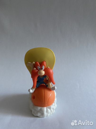 Игрушки космический джем