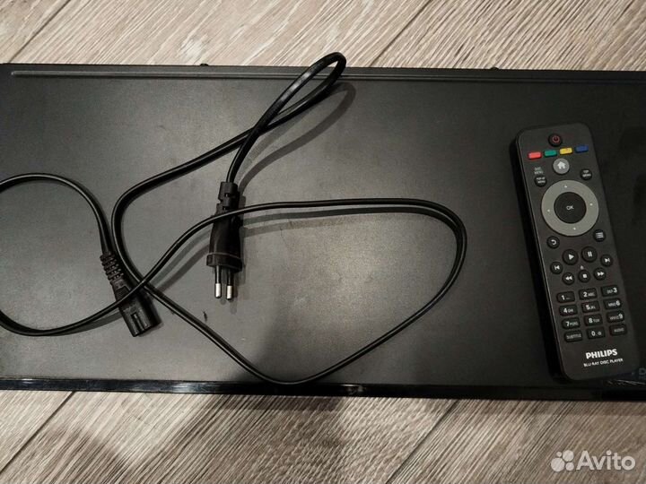 Проигрыватель Blu-ray/DVD Philips BDP3200/51