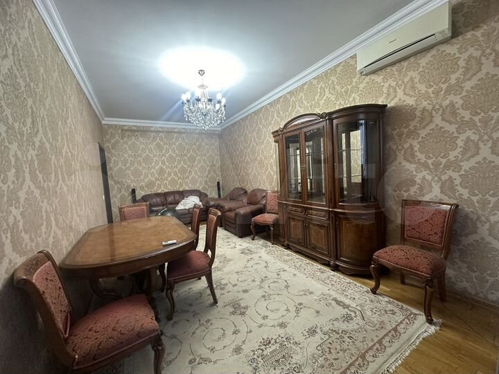 2-к. квартира, 80 м², 3/5 эт.
