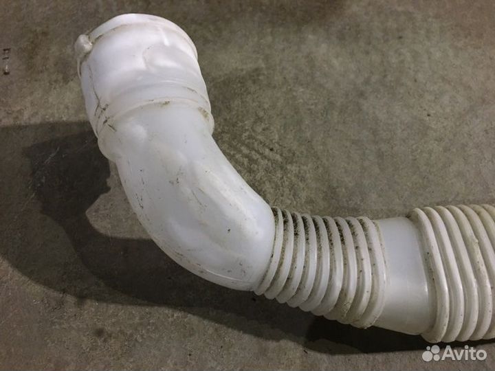 Горловина бачка омывателя Skoda Octavia A7