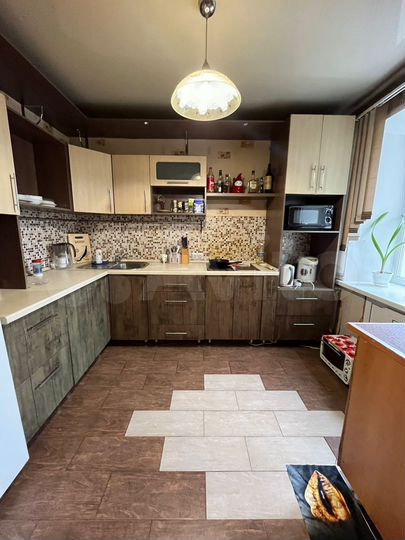 4-к. квартира, 70,7 м², 7/10 эт.