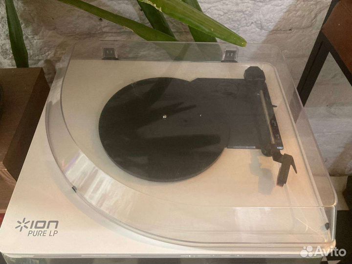 Проигрыватель винила ION Audio pure lp white